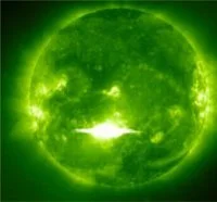 Solar flares energy : no apocalypse 