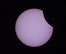 A partial eclipse of the Sun visible in France on October 25, 2022