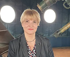 Athena Coustenis receives the EGU Jean Dominique Cassini 2023 medal