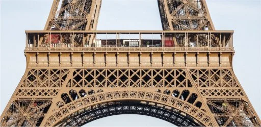 Des noms de femmes scientifiques bientôt inscrits sur la tour Eiffel