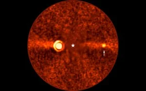 Découverte d'une troisième planète en orbite autour de l'étoile β Pictoris