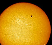 5th-6th June 2012: transit of Venus in front of the Sun. A new instrument. A french scientific expedition